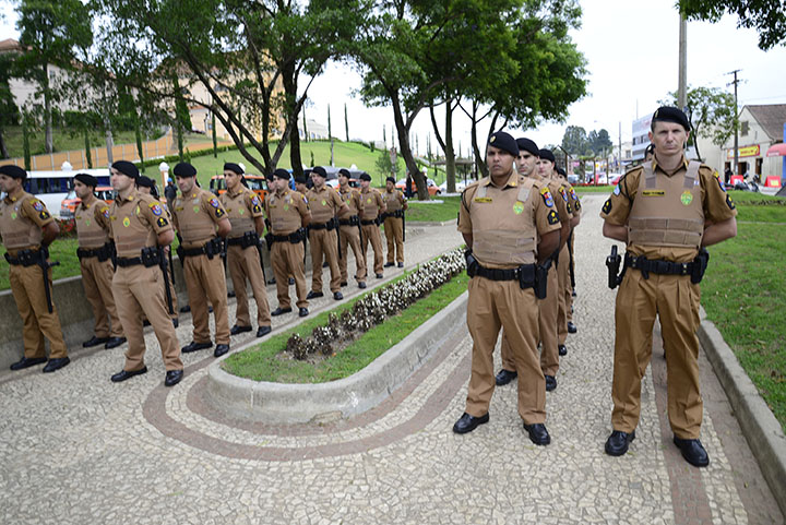 Polícia Militar reforça policiamento neste fim de ano em Colombo 